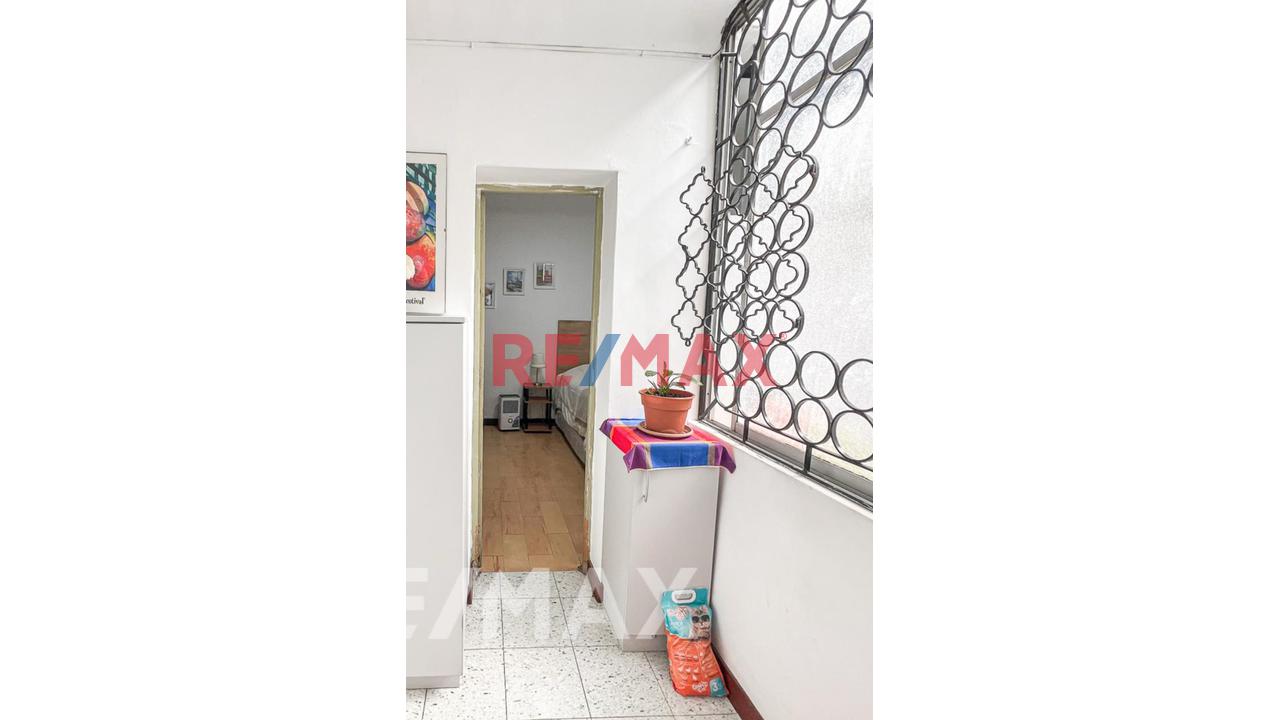 Vendo Departamento En La Mejor Zona De Jesus Maria — foto 5