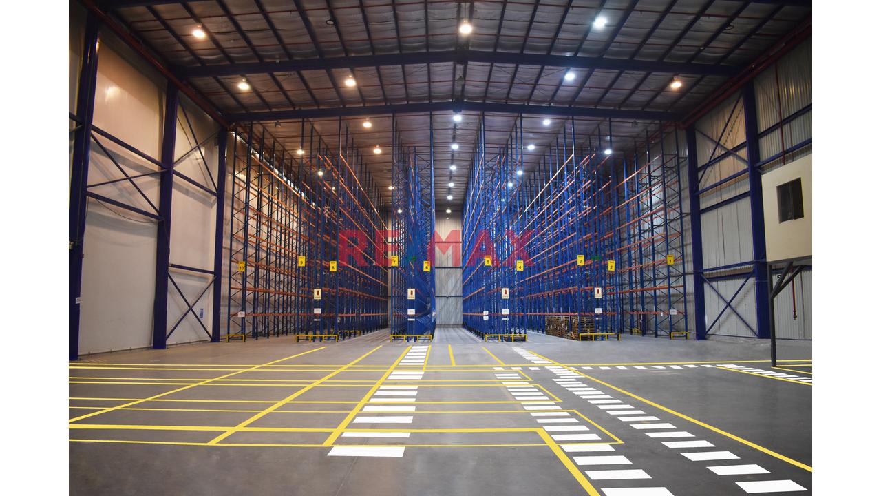 Venta De Local Industrial En Oquendo - 7