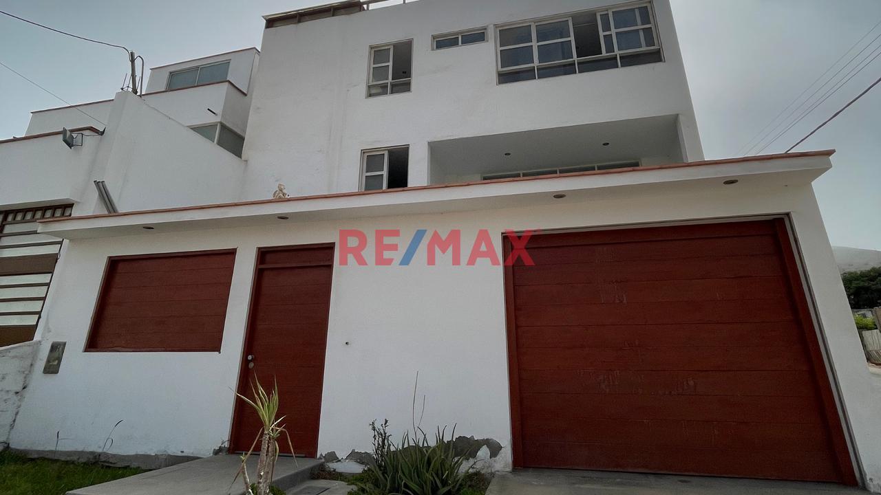 Tu Casa De Playa En Santa Rosa: Vendo Hermosa Casa, Con Piscina Y A 5 Min De La Playa - 1