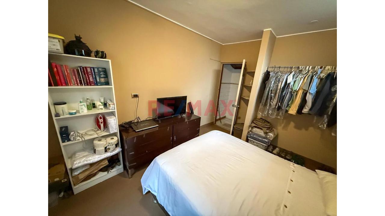 Venta De Amplia Casa En Surco Urb. Benavides - 12
