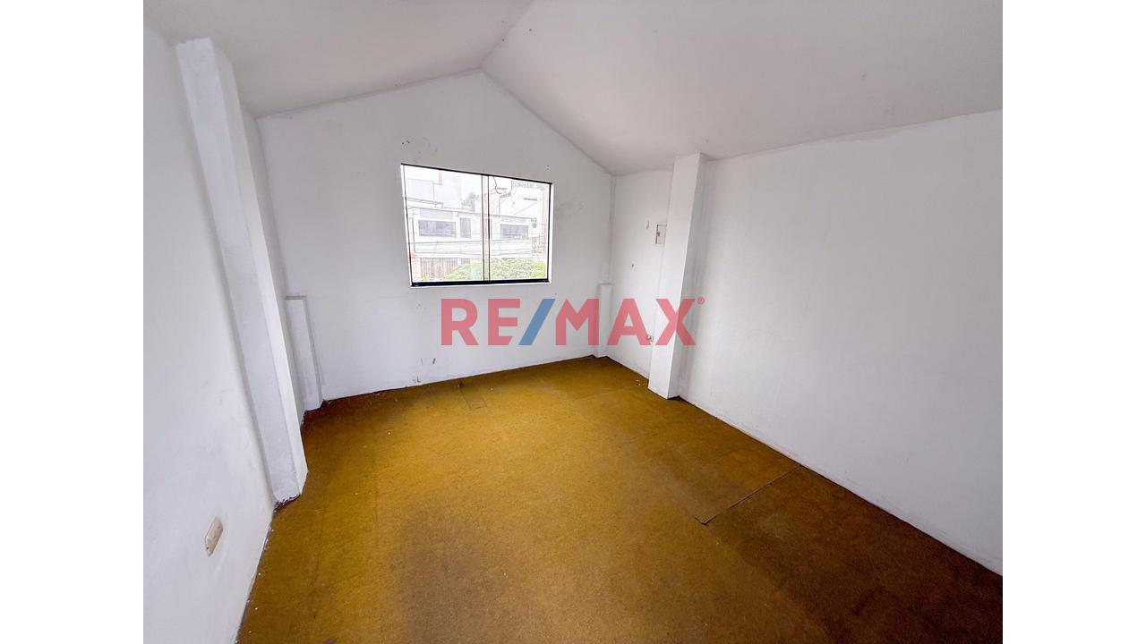 Venta De Amplia Casa En Surco Urb. Benavides - 20