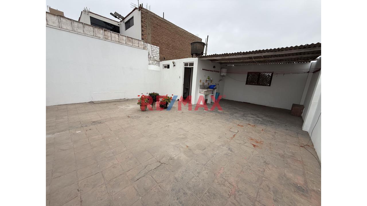 Venta De Amplia Casa En Surco Urb. Benavides - 21