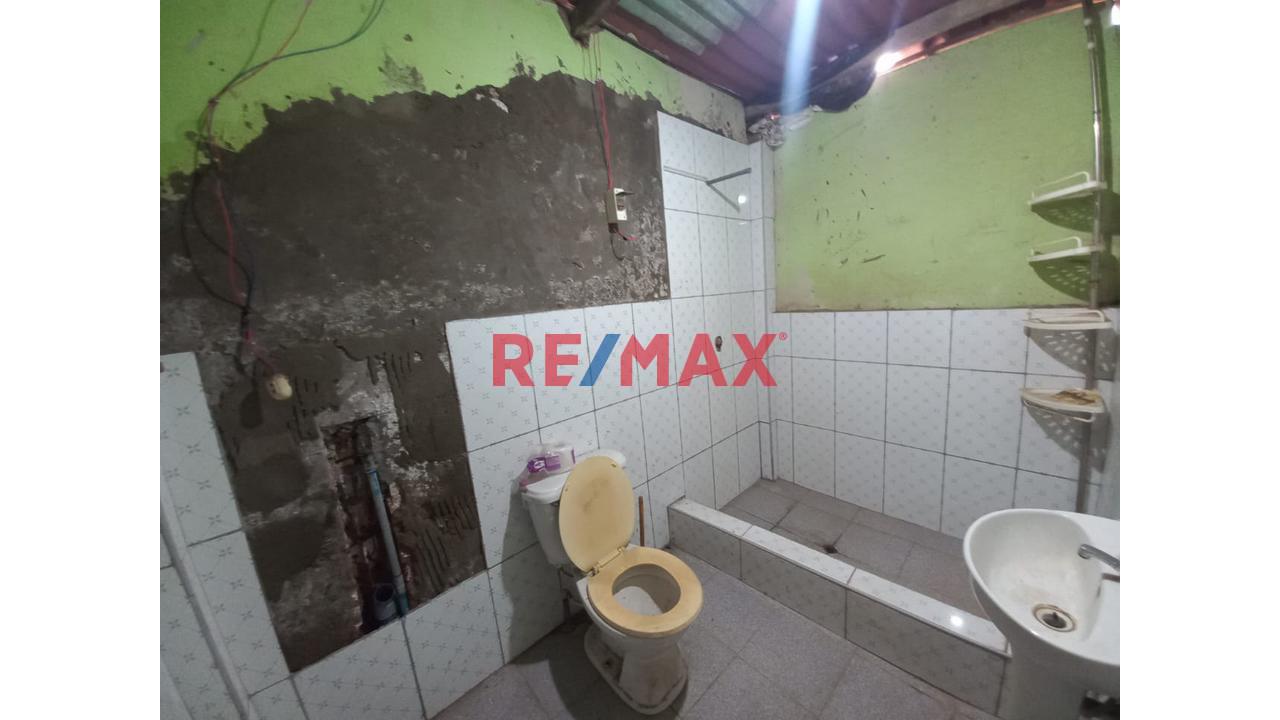 Se Vende Casa A Precio De Terreno En Ventanilla - Virgen De Guadalupe - 7