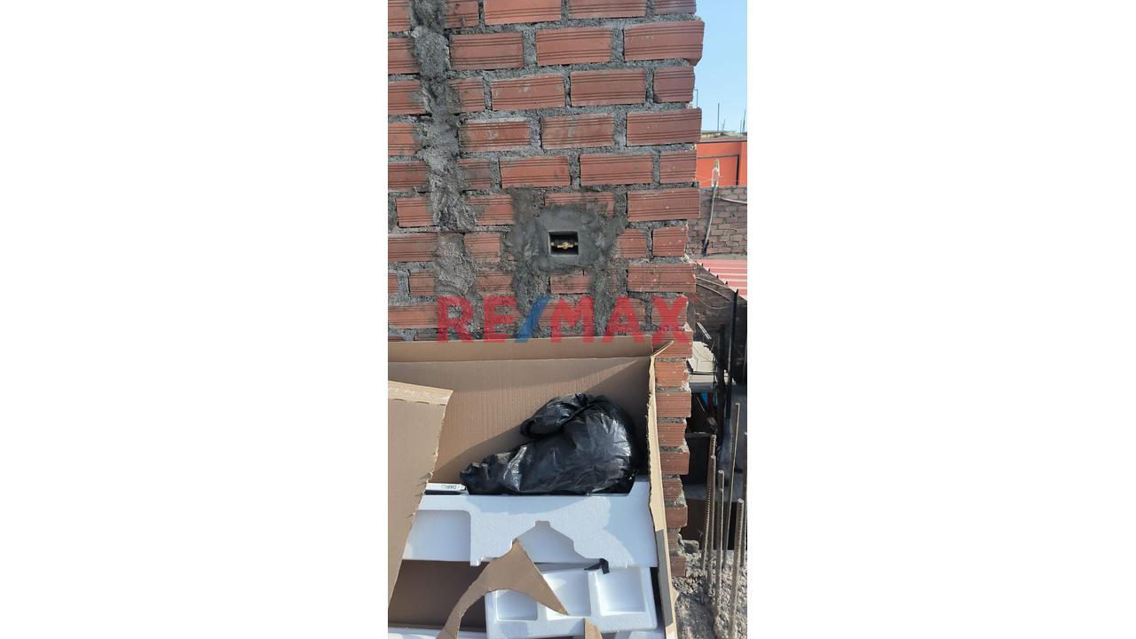 🏗️Venta De Aires 240 Mt2 Urb. Villa Universitaria Smp - 5 Minutos Municipalidad – Los Olivos🏘️ - 6