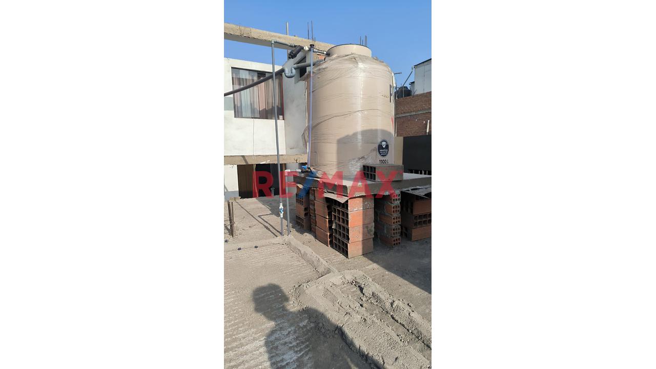 🏗️Venta De Aires 240 Mt2 Urb. Villa Universitaria Smp - 5 Minutos Municipalidad – Los Olivos🏘️ - 5