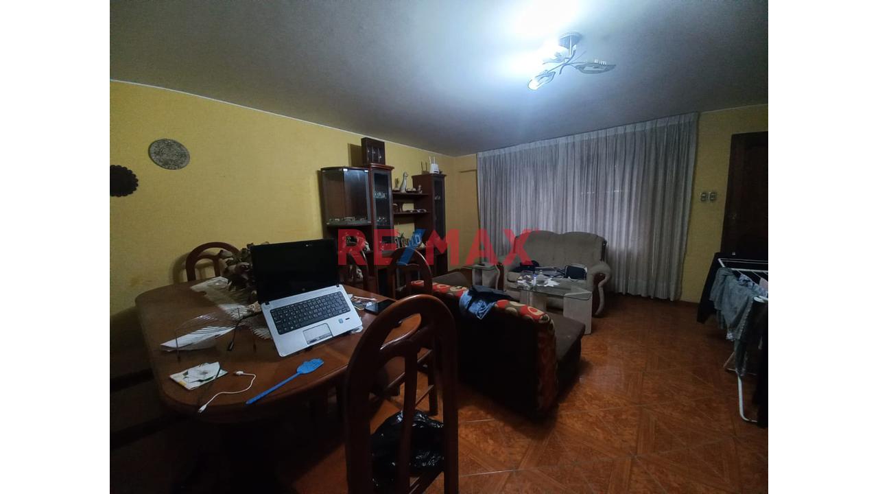 Se Vende Casa En Villa Maria Del Triunfo - Virgen De Lourdes — foto 4