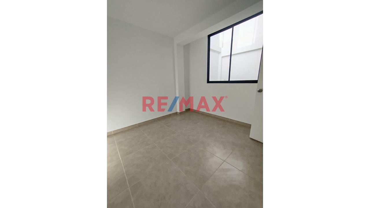 Venta De Departamento De Estreno En Primer Piso - 6