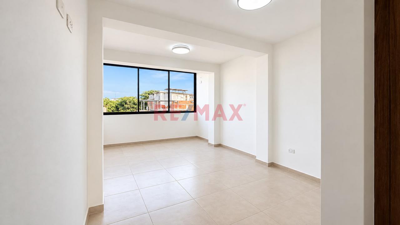 Venta De Departamento De Estreno En Cuarto Piso Con Ascensor — foto 3