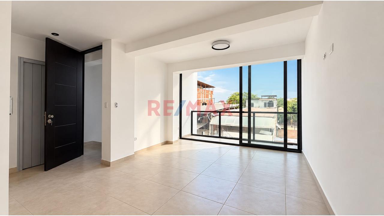 Venta De Departamento De Estreno En Cuarto Piso Con Ascensor — foto 2