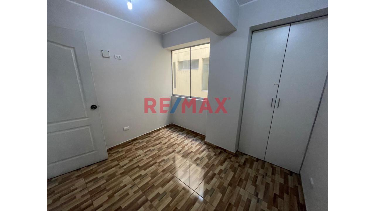 🌟 Tu Nuevo Hogar En Ate: Combina Comodidad Y Funcionalidad Frente Al Parque Kennedy. — foto 8