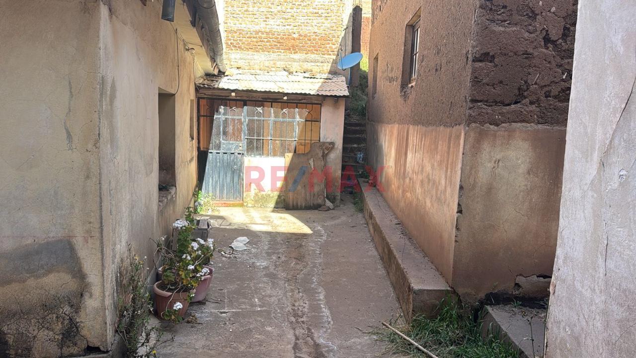 Terreno A Dos Cuadras Plaza De Armas Puno - 2