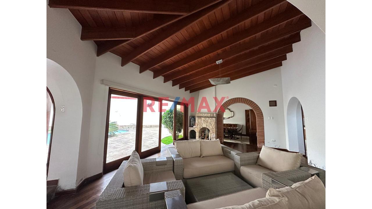 Oportunidad Única !! Vendo Linda Casa En La Punta Con Dos Frente Y Una Hermosa Vista Desde La Playa Arenilla Hasta Chorrillos !! — foto 8