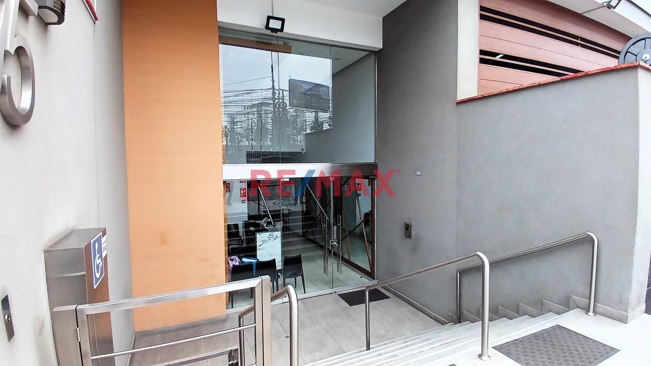 Departamento En Venta Calle Los Negocios Límite Con San Isidro — foto 3