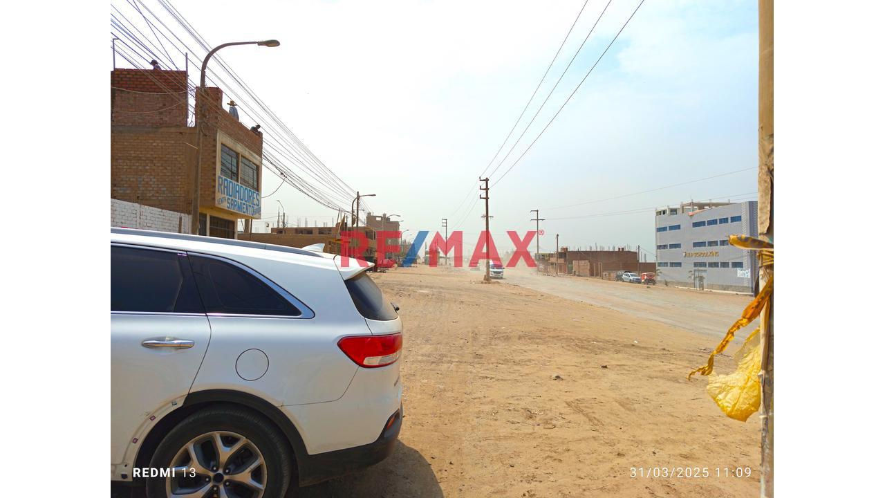🔶 Se Vende Propiedad En Esquina Con Negocio Ferretero  – Av. Lomas De Carabayllo 🔶 - 16
