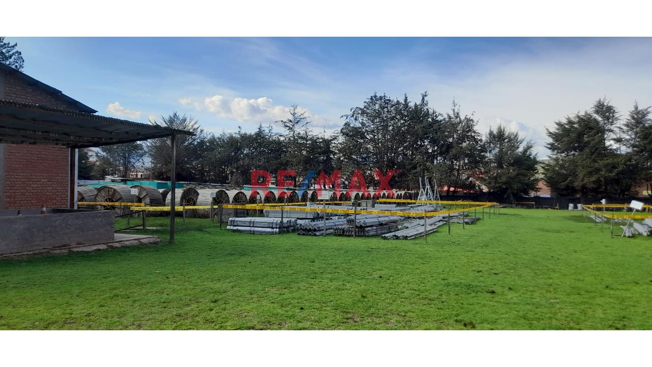 Venta Local Comercial Almacen Gigante En Izcuchaca - 10