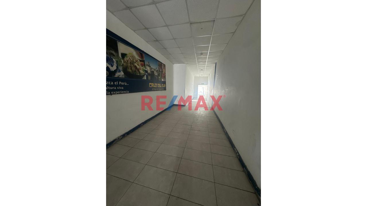 Venta De Amplio Local Comercial Con Doble Acceso En Zona Estratégica De Piura-Centro - 8