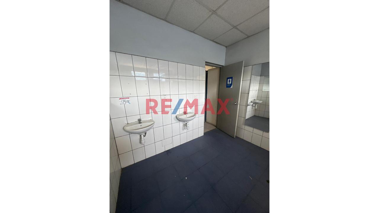 Venta De Amplio Local Comercial Con Doble Acceso En Zona Estratégica De Piura-Centro - 7