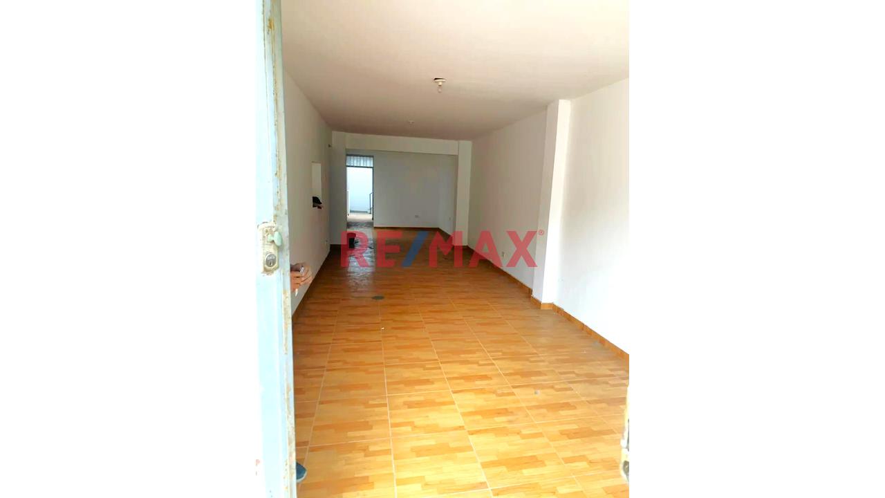 ¡Venta De Espaciosa Casa Familiar En San Juan De Miraflores! - 5