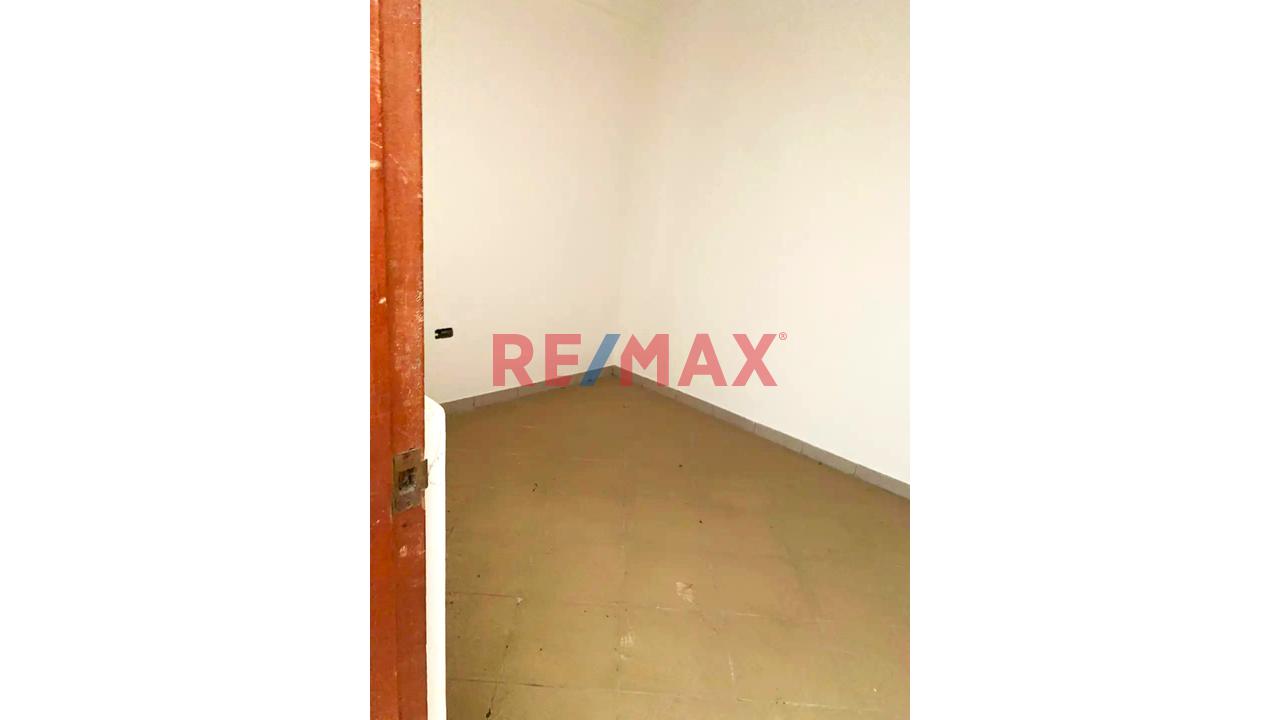 ¡Venta De Espaciosa Casa Familiar En San Juan De Miraflores! - 7