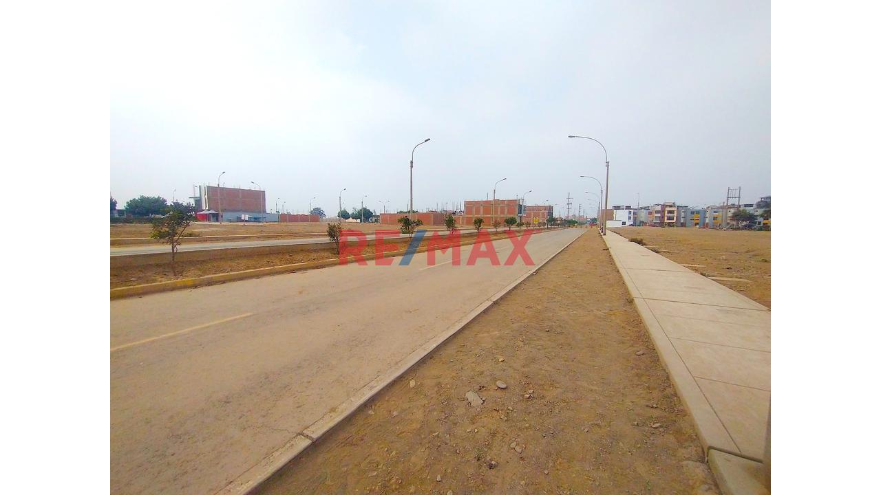 🔹 ¡Oportunidad De Inversión En Esquina Comercial 242 M2 De Alto Potencial En Vista Sol, Carabayllo Avenida Santa Maria ! 🔹 — foto 2
