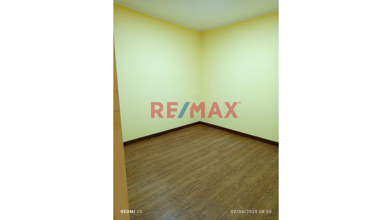 🏡 Alquiler De Casa Completa – Ideal Para Negocio + Vivienda / Oficinas / Consultorios En Carabayllo (A 1/2 Cdra De Av. Universitaria) — foto 8