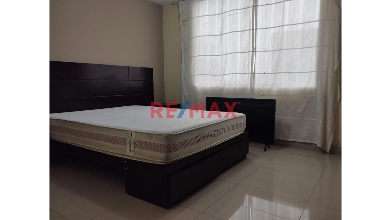 Venta De Casa Mas Departamento En Chorrillos Condominio Las Palmeras - 9