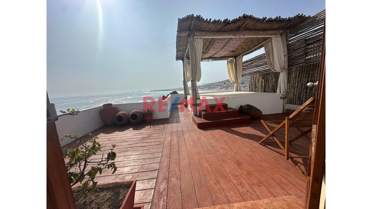 Casa De Playa De Lujo En Punta Negra Una Joya En Una Peña Con Vista Infinita Al Mar - 17