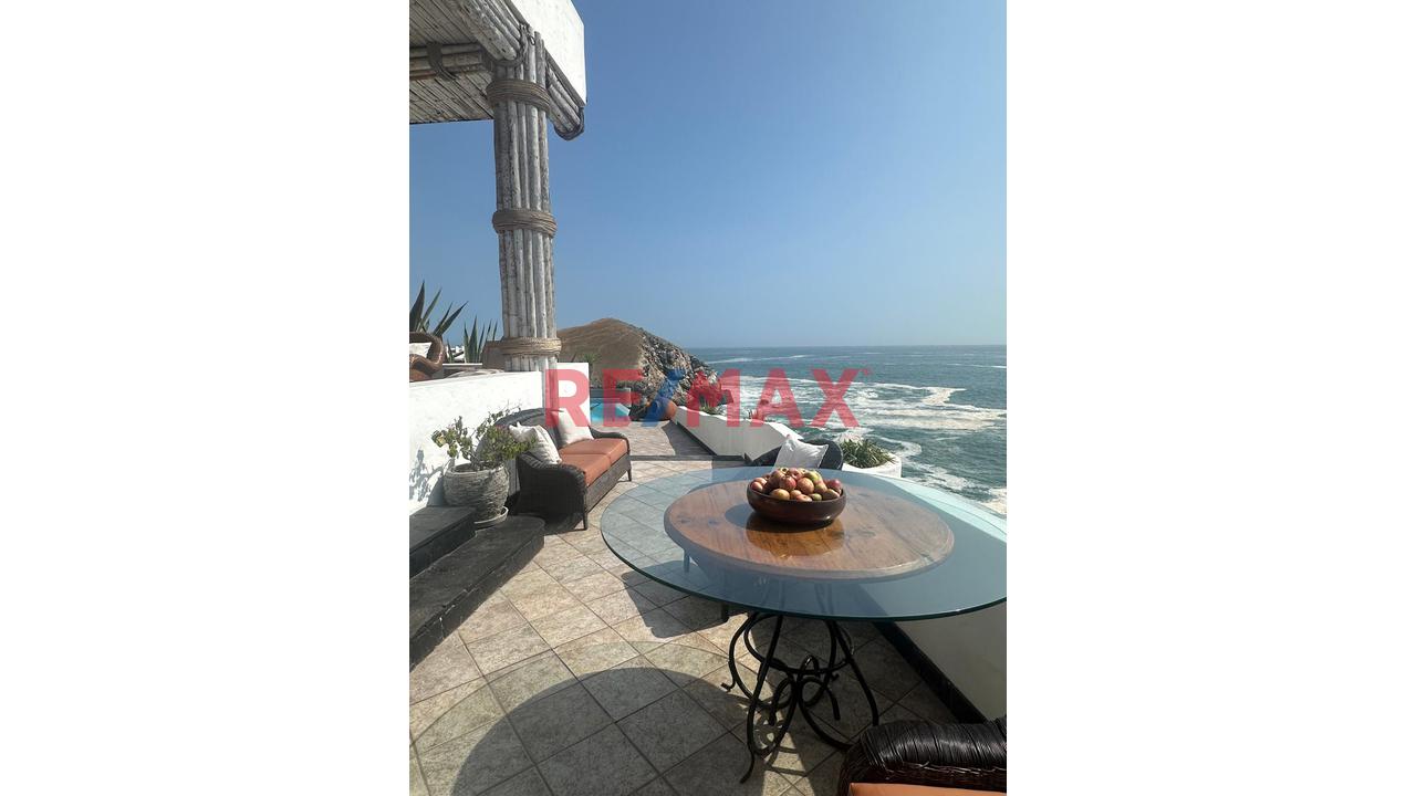 Casa De Playa De Lujo En Punta Negra Una Joya En Una Peña Con Vista Infinita Al Mar - 5