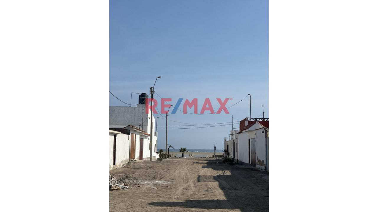 Venta De Terreno En Segunda Fila En Playa Los Lobos — foto 3