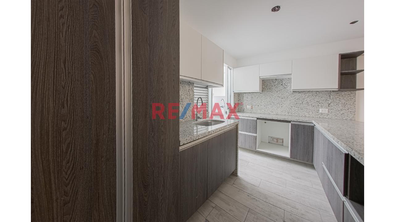 Bello Flat De Estreno En Miraflores Límite Con San Isidro — foto 12