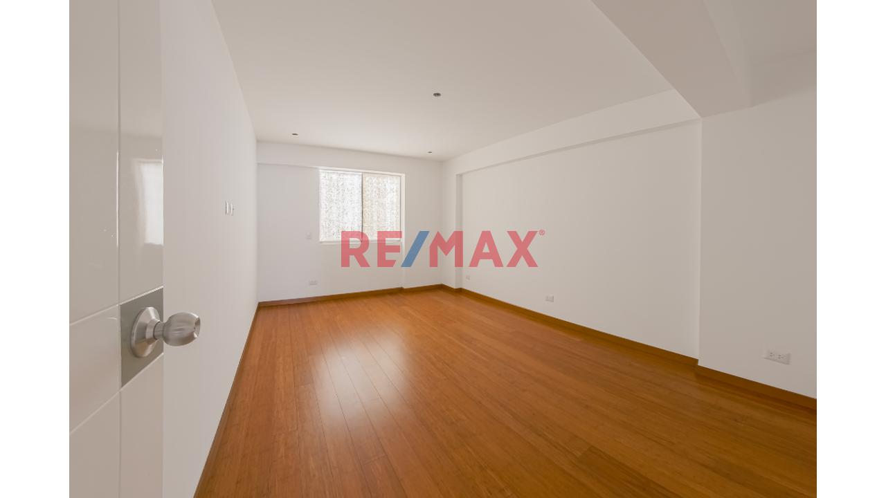 Bello Flat De Estreno En Miraflores Límite Con San Isidro — foto 8
