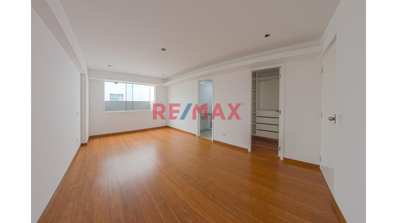Bello Flat De Estreno En Miraflores Límite Con San Isidro — foto 4