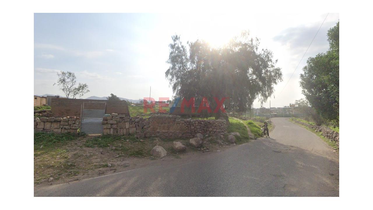Terreno En Venta En Esquina A Solo 5 Minutos De La Plaza De Characato — foto 3
