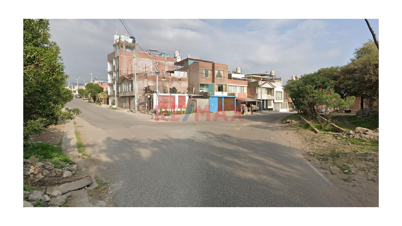 Terreno En Venta En Esquina A Solo 5 Minutos De La Plaza De Characato — foto 4