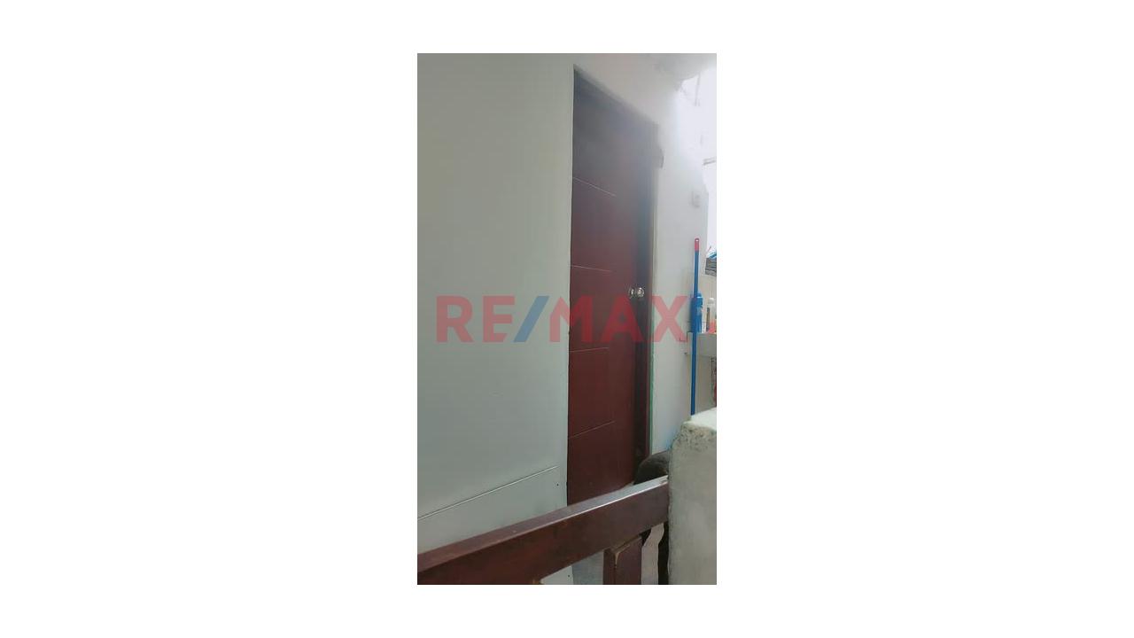Oportunidad Única! Casa En Venta Independencia Cerca A Centros Comerciales Y Vías Principales — foto 8