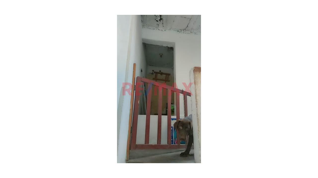 Oportunidad Única! Casa En Venta Independencia Cerca A Centros Comerciales Y Vías Principales — foto 9
