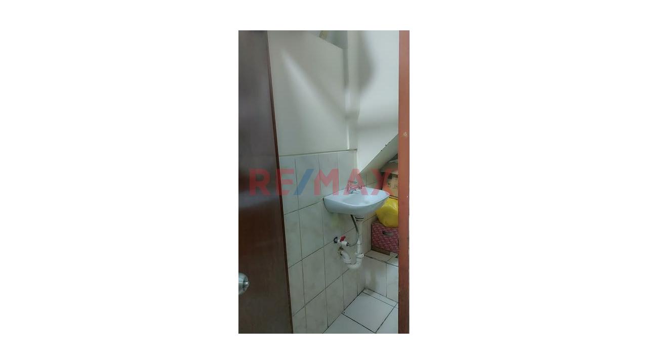 Oportunidad Única! Casa En Venta Independencia Cerca A Centros Comerciales Y Vías Principales — foto 13