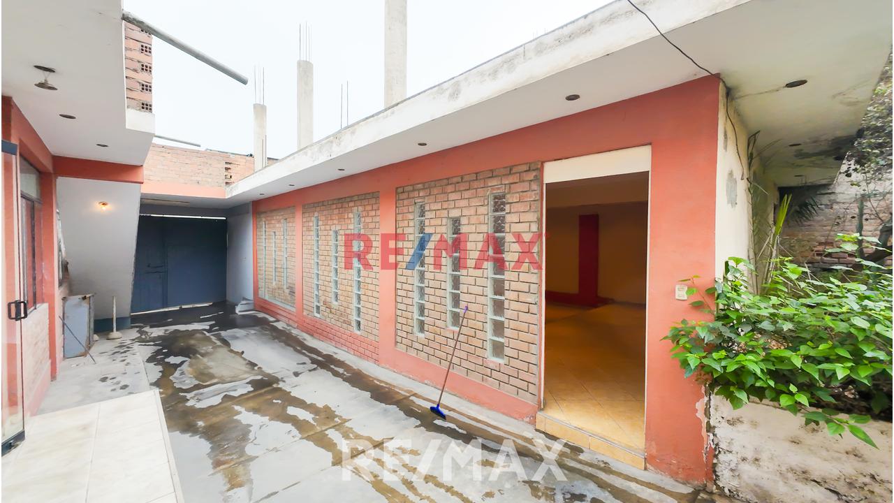 Se Vende Terreno Industrial Y Comercial En El Corazón Del Parque Industrial De Villa El Salvador — foto 14