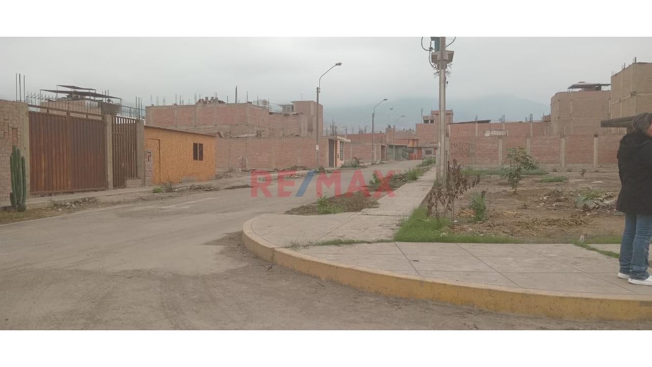 Terreno A La Venta En Puente Piedra. - 7