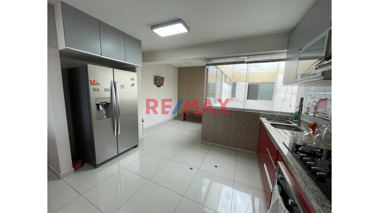 Exquisito Dúplex En Francisco De Cuéllar – Santiago De Surco, Cerca A Colegios Con Piscina Privada — foto 7