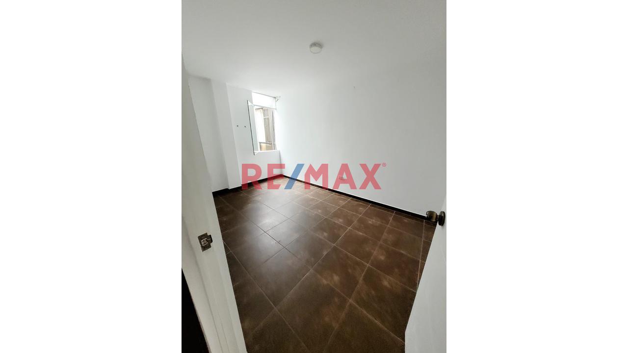 🏡 Departamento En Venta – Urb. Stella Maris, Bellavista — foto 12