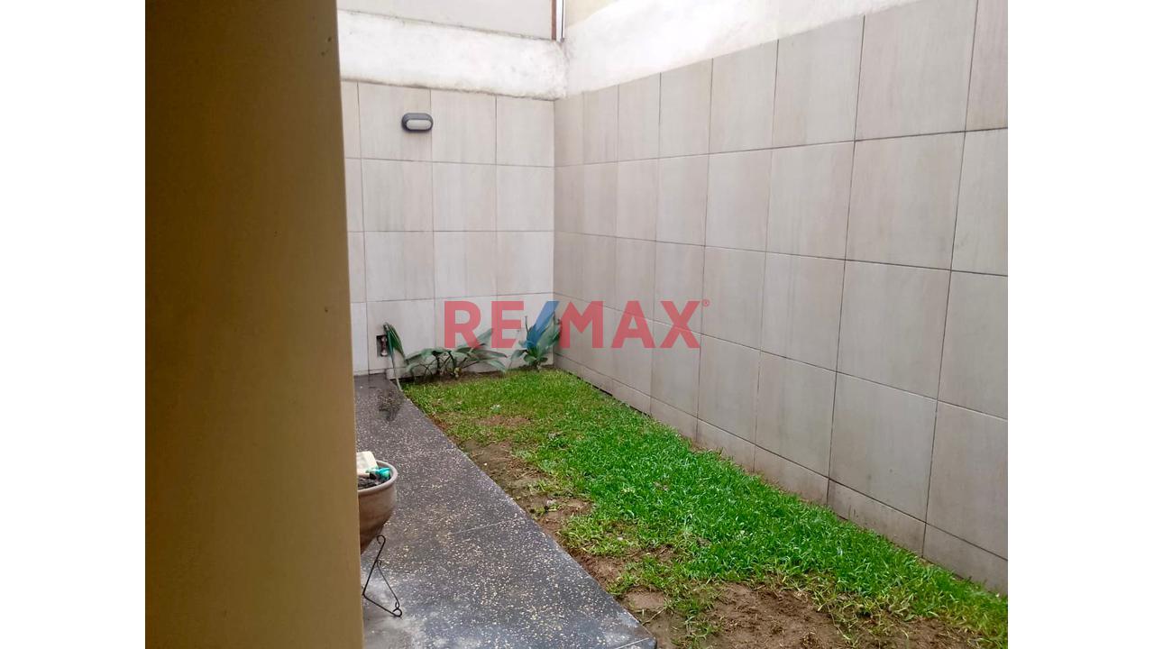 Vendo Hermosa Casa En Mayorazgo, Ate - 5