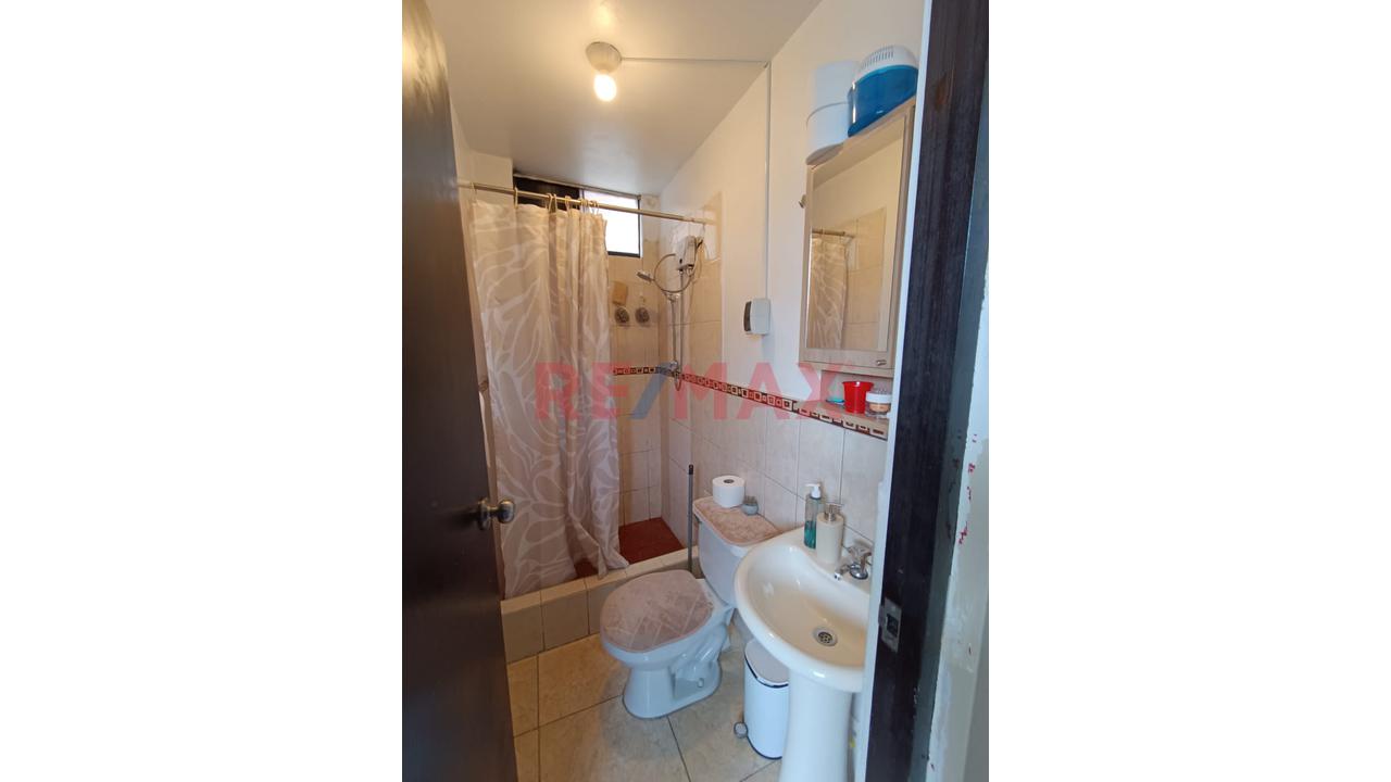 Vendo Piso Completo Con Triple Potencial De Renta En Esquina De Av. Alfredo Mendiola, San Martín De Porres. — foto 11