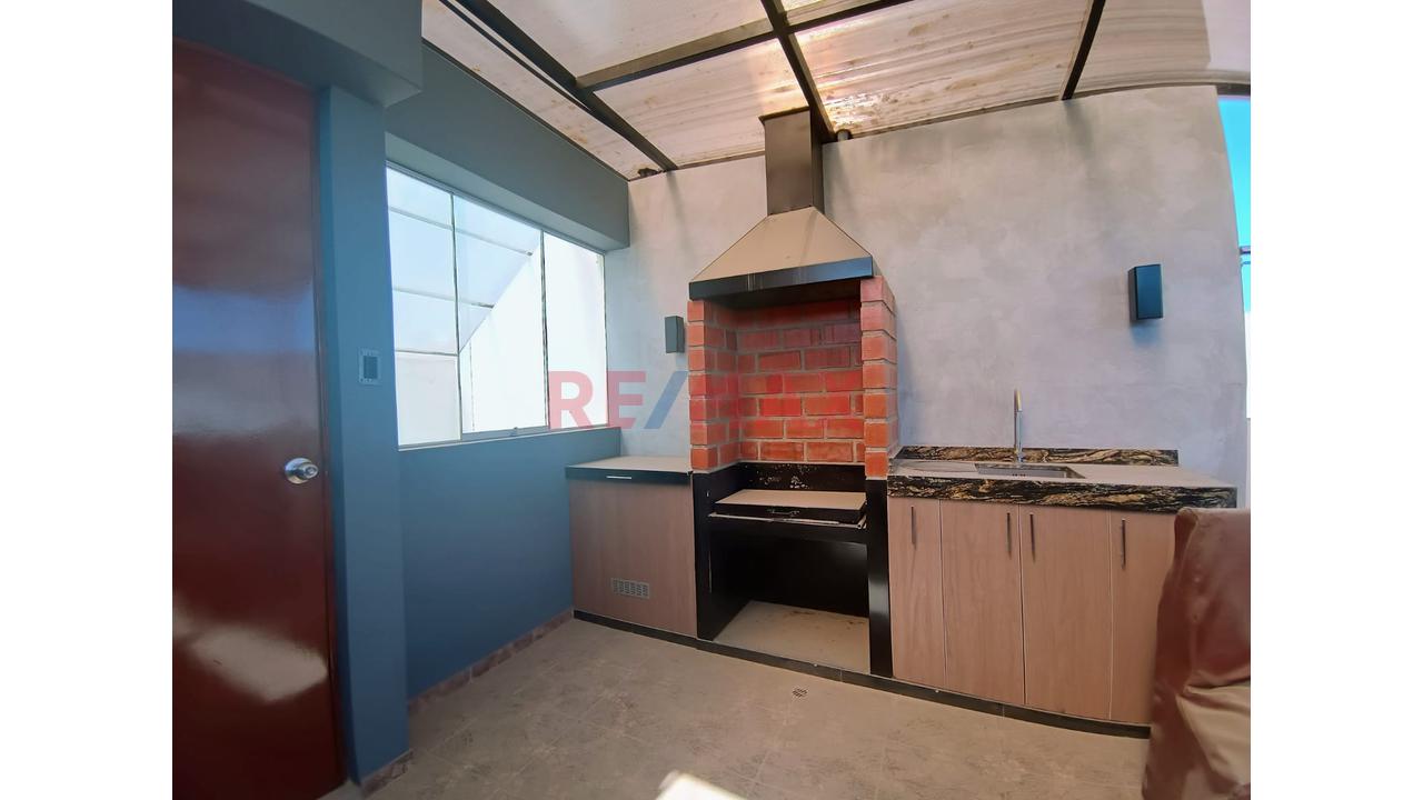 Casa Town House Frente A Parque - 7