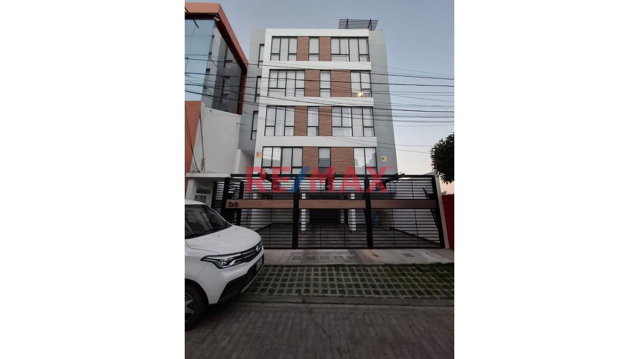 Departamento De Estreno En Venta - Urb. Paisajista Yanahura - 1