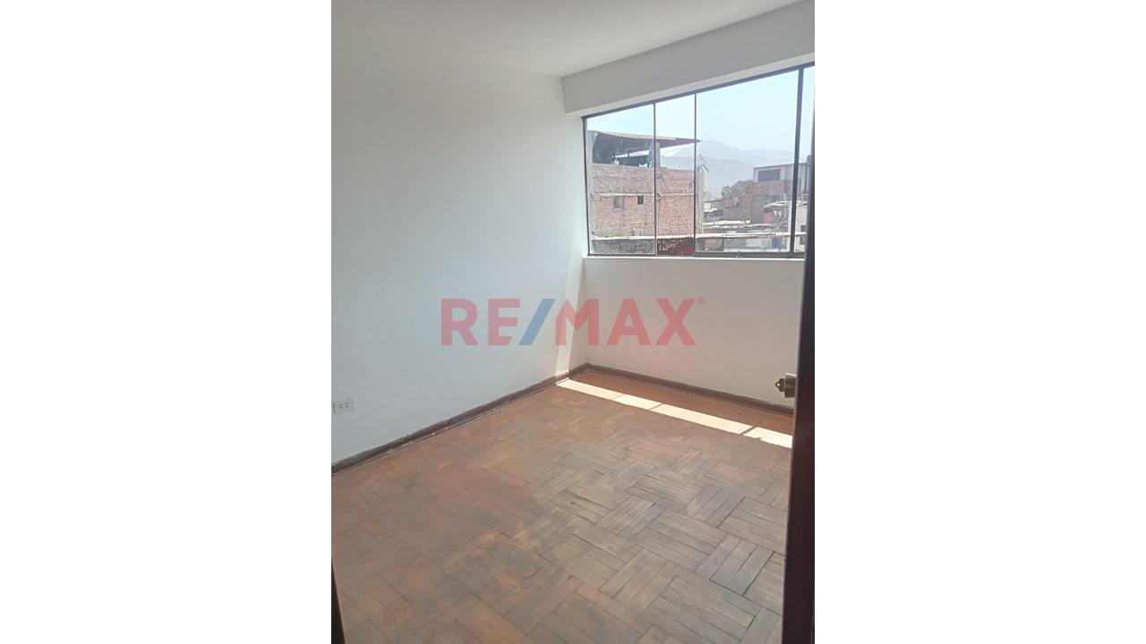 🏢 ¡Departamento En Venta – 4To Piso Con Vista Interna – Av. Malecón Miguel Checa 353 – Horizonte Zárate, Sjl! 🌟 — foto 5