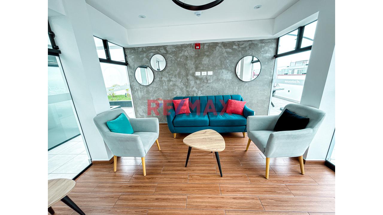 Venta De Moderno Departamento Con Vista A La Ciudad - Surquillo — foto 13