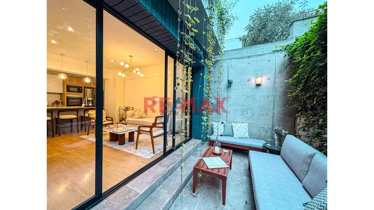 En Venta – Exclusivo Dúplex En Calle Francia, Miraflores, Primer Piso.  Zona Residencial Privilegiada, A Pasos Del Malecón — foto 8
