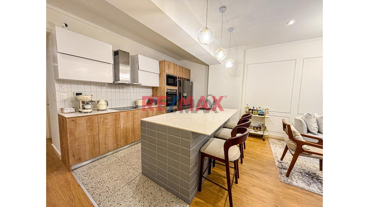 En Venta – Exclusivo Dúplex En Calle Francia, Miraflores, Primer Piso.  Zona Residencial Privilegiada, A Pasos Del Malecón — foto 3