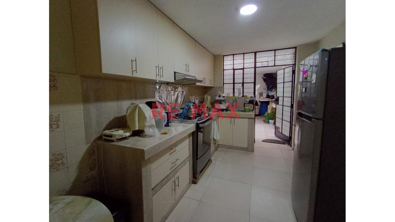 Casa en Venta de 3 dormitorios ubicado en Cercado De Lima Casa en Venta de 3 dormitorios ubicado en Cercado De Lima